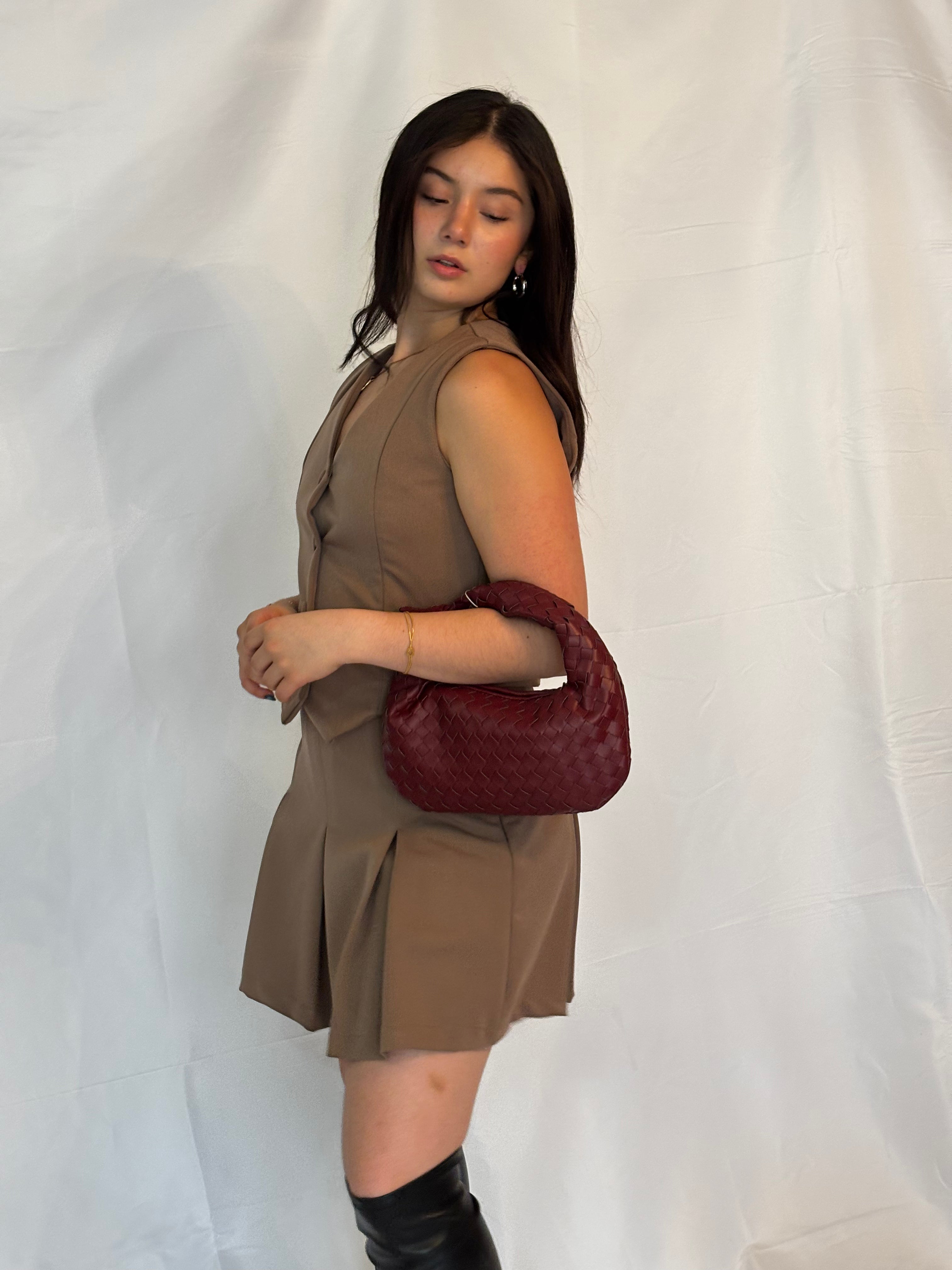 Set Chaleco y Falda Moka